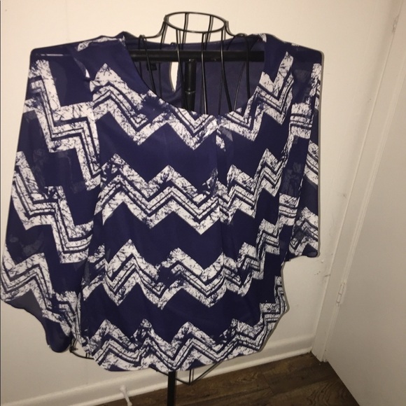 New Directions size XL blue and white lined semi sheer with flair sleeves - Picture 1 of 8